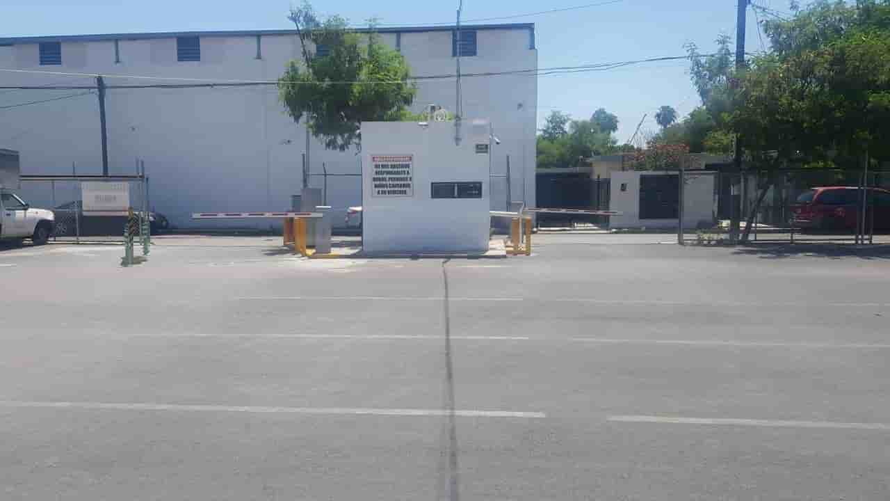 Fotografía real de un Estacionamiento que puedes rentar con SpotMe) de forma rápida y segura, ubicado en Guadalupe, N.L.. - Foto 2