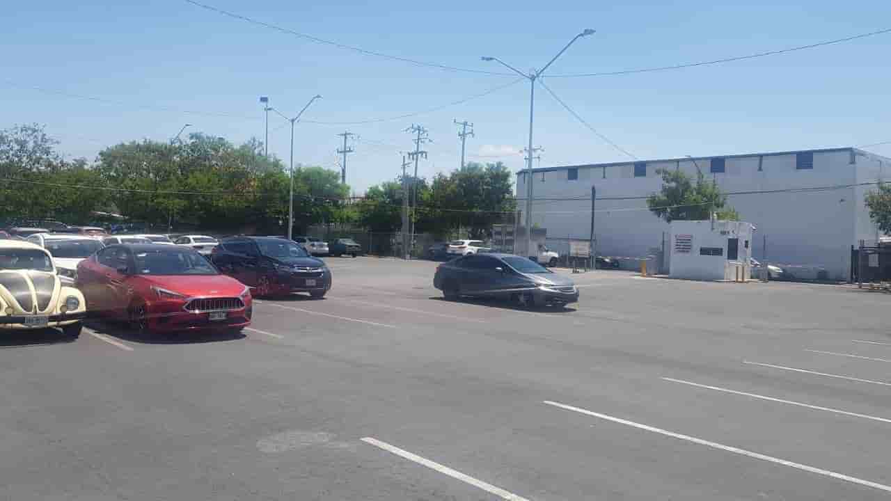 Fotografía real de un Estacionamiento que puedes rentar con SpotMe) de forma rápida y segura, ubicado en Guadalupe, N.L.. - Foto 5