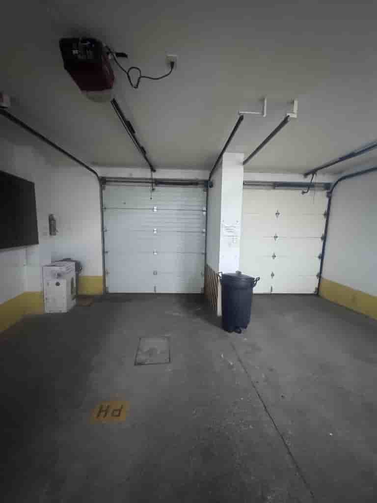 Fotografía real de un Parking que puedes rentar con SpotMe) de forma rápida y segura, ubicado en Insurgentes Mixcoac, CDMX. - Foto 4