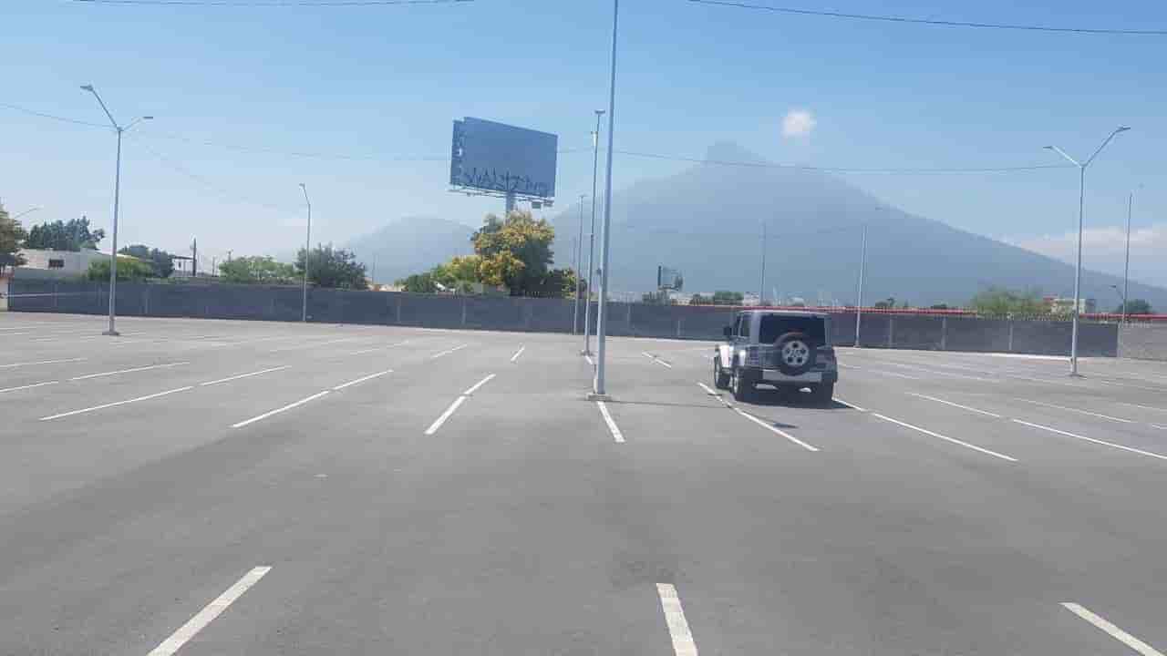 Fotografía real de un Estacionamiento que puedes rentar con SpotMe) de forma rápida y segura, ubicado en Guadalupe, N.L.. - Foto 7