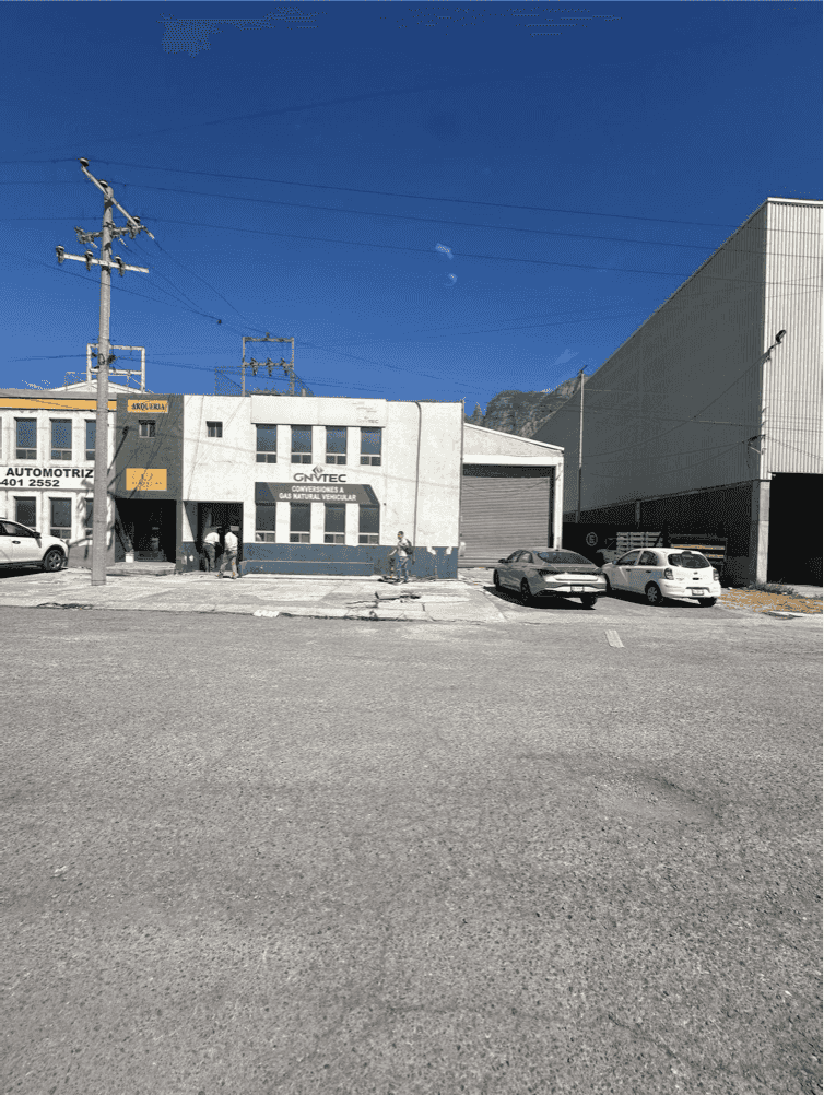 Fotografía real de un Bodega Comercial que puedes rentar con SpotMe) de forma rápida y segura, ubicado en Ciudad Santa Catarina, N.L.. - Foto 3