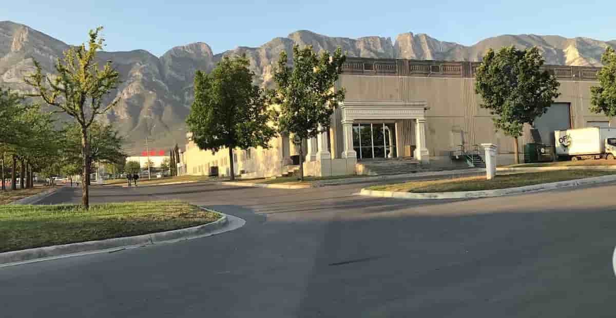 Fotografía real de un Bodega Industrial que puedes rentar con SpotMe) de forma rápida y segura, ubicado en Santa Catarina, Nuevo Leon. - Foto 2