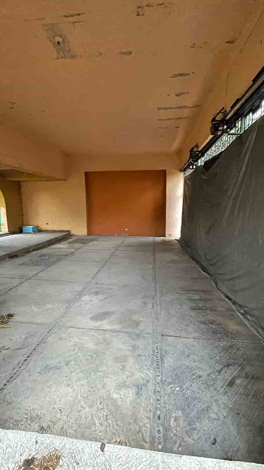 Fotografía real de un Parking que puedes rentar con SpotMe) de forma rápida y segura, ubicado en San Pedro Garza García, N.L.. - Foto 3