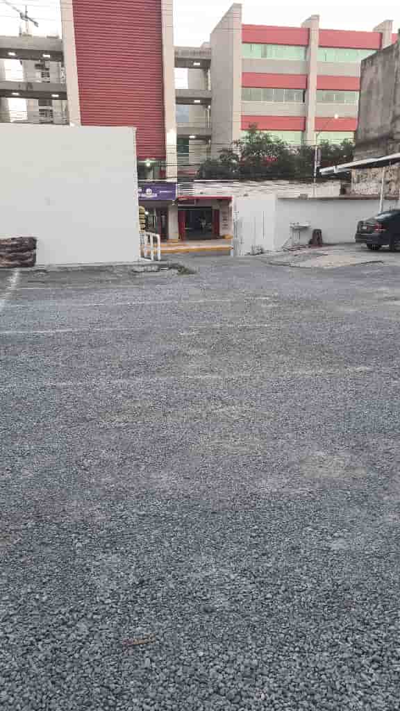 Fotografía real de un Estacionamiento que puedes rentar con SpotMe) de forma rápida y segura, ubicado en Monterrey, N.L..