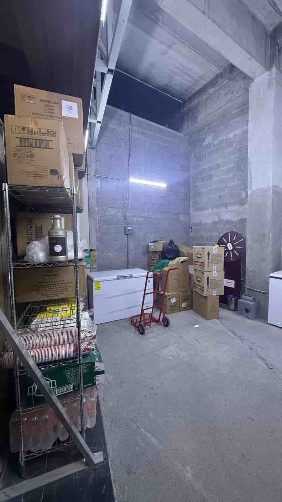 Fotografía real de un Commercial Warehouse que puedes rentar con SpotMe) de forma rápida y segura, ubicado en San Pedro Garza García, N.L.. - Foto 3