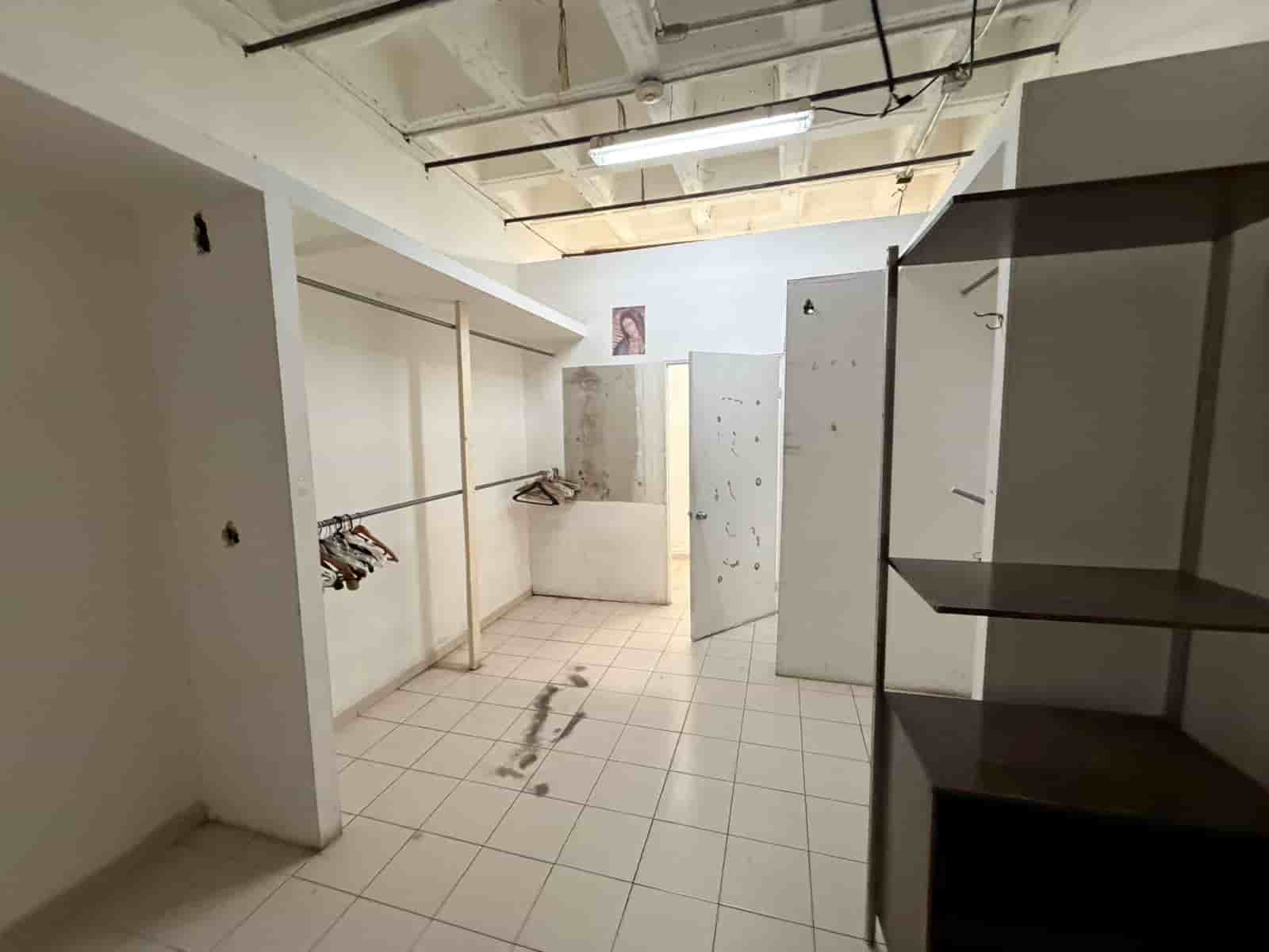 Fotografía real de un Self Storage Unit que puedes rentar con SpotMe) de forma rápida y segura, ubicado en San Pedro Garza García, N.L.. - Foto 4