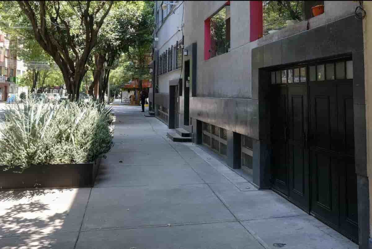 Fotografía real de un Parking que puedes rentar con SpotMe) de forma rápida y segura, ubicado en Colonia Condesa, CDMX. - Foto 2