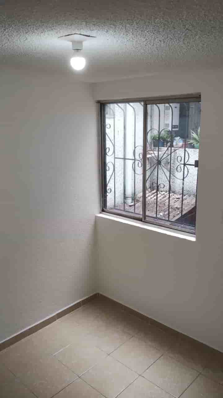 Fotografía real de un Self Storage Unit que puedes rentar con SpotMe) de forma rápida y segura, ubicado en Gutierrez Nájera Fividesu, CDMX. - Foto 2