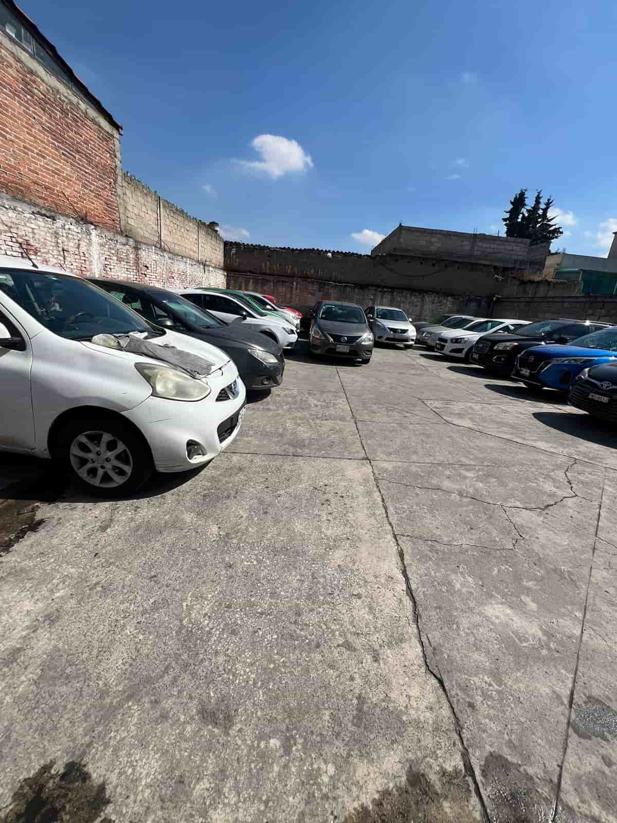 Fotografía real de un Parking que puedes rentar con SpotMe) de forma rápida y segura, ubicado en Toluca, mexico. - Foto 3
