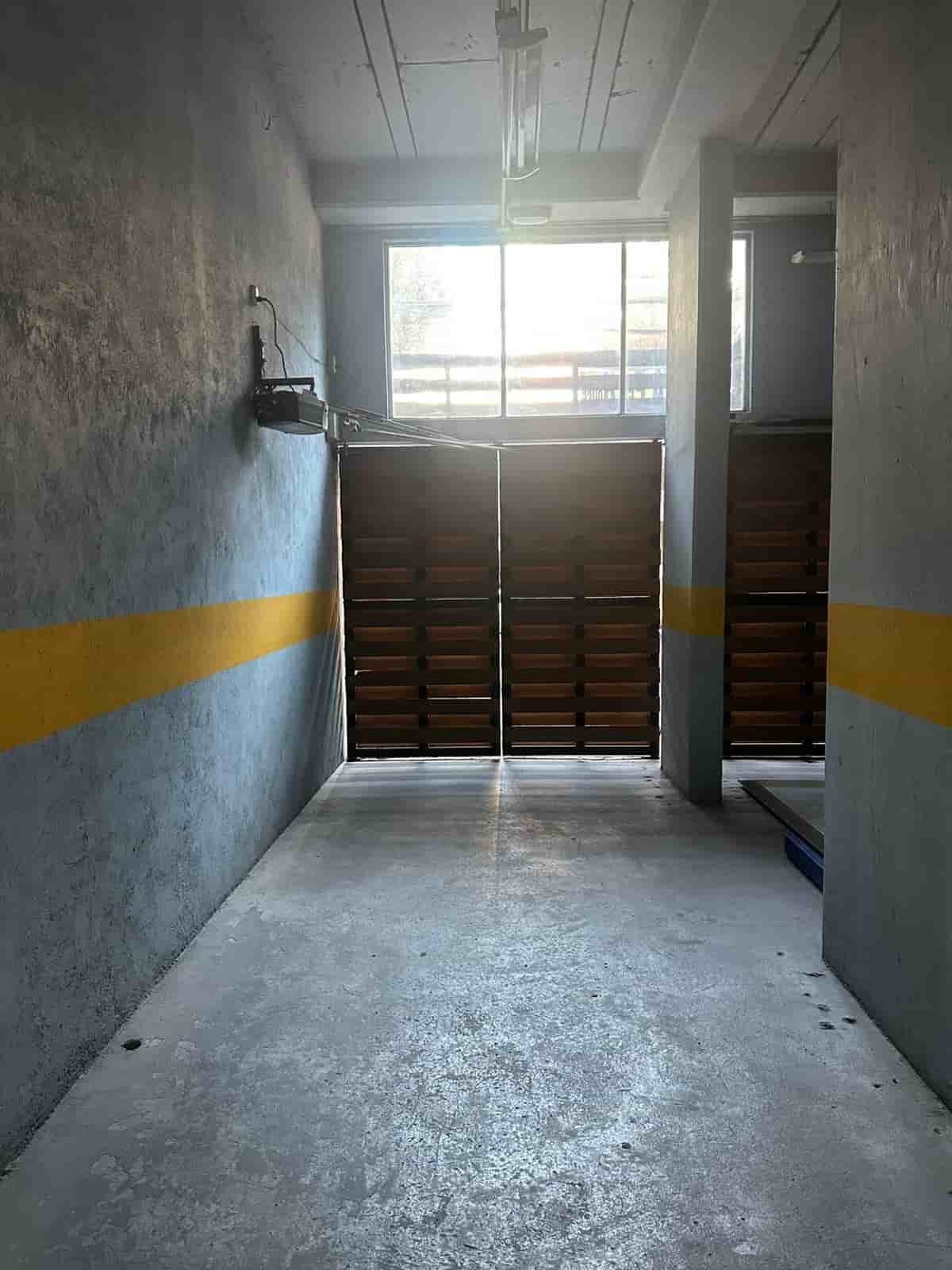 Fotografía real de un Parking que puedes rentar con SpotMe) de forma rápida y segura, ubicado en Roma Norte, CDMX. - Foto 4