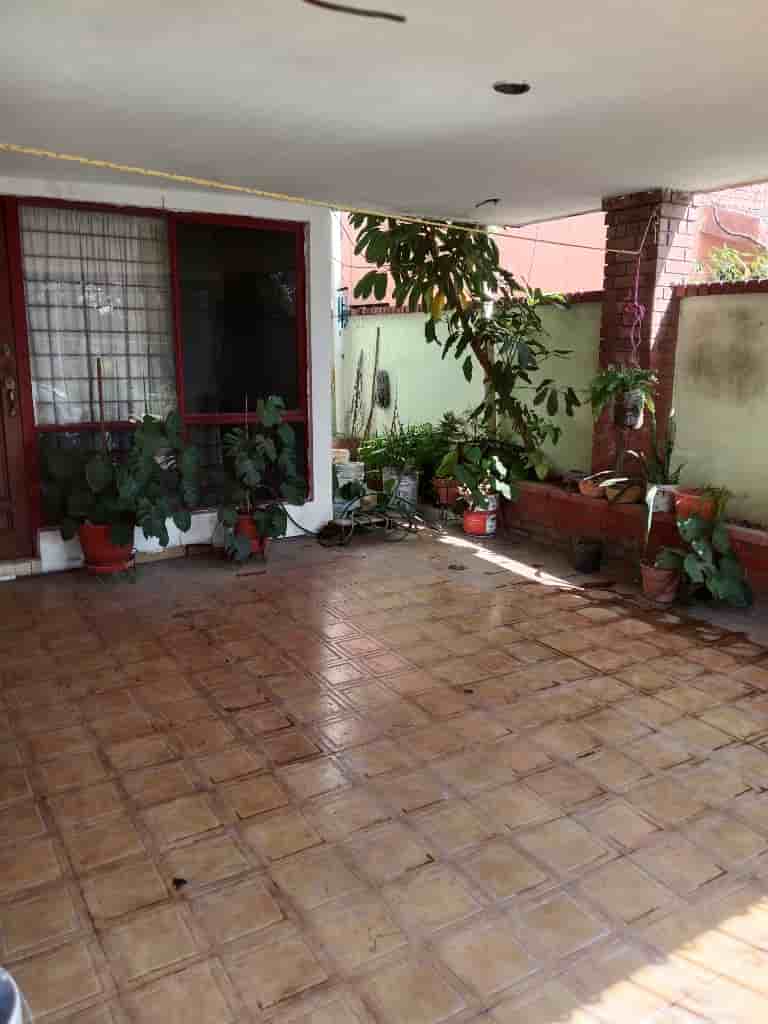 Fotografía real de un Parking que puedes rentar con SpotMe) de forma rápida y segura, ubicado en Monterrey, N.L.. - Foto 2