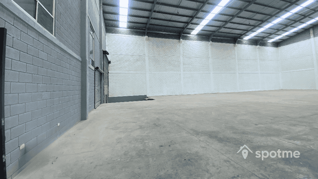 Fotografía real de un Commercial Warehouse que puedes rentar con SpotMe) de forma rápida y segura, ubicado en Ciudad Santa Catarina, N.L.. - Foto 8