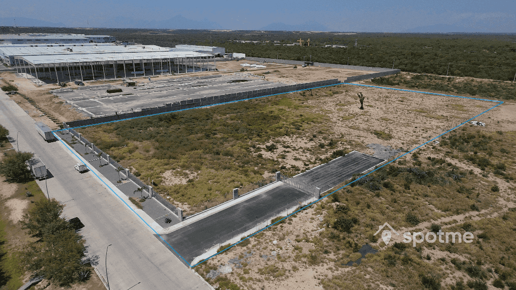 Fotografía real de un Terreno que puedes rentar con SpotMe) de forma rápida y segura, ubicado en Parque Tecnológico Aeropuerto, N.L..