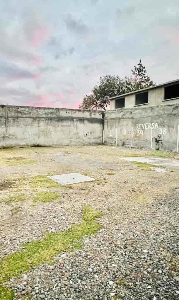 Fotografía real de un Parking que puedes rentar con SpotMe) de forma rápida y segura, ubicado en Huixquilucan de Degollado, Méx.. - Foto 5