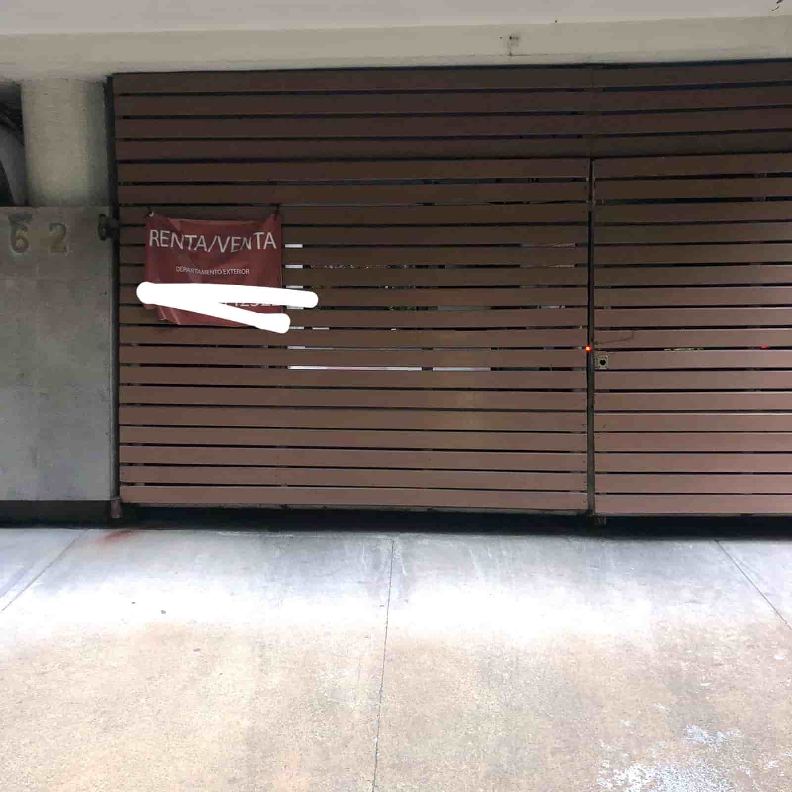 Fotografía real de un Parking que puedes rentar con SpotMe) de forma rápida y segura, ubicado en Hipódromo, CDMX. - Foto 1