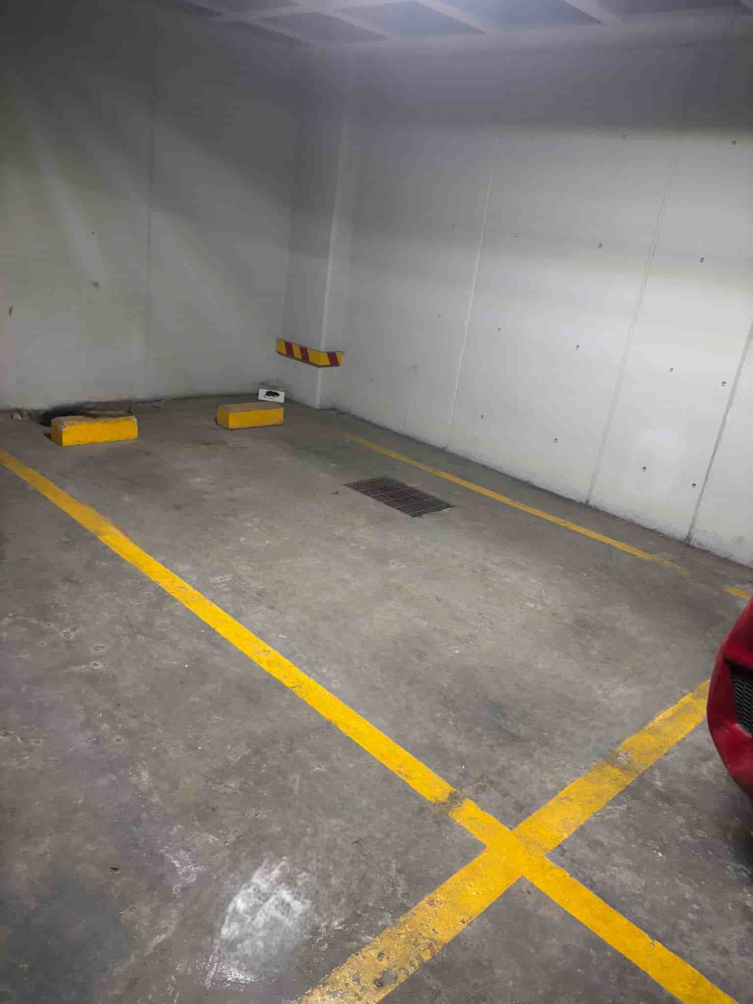Fotografía real de un Parking que puedes rentar con SpotMe) de forma rápida y segura, ubicado en Colonia Centro, CDMX. - Foto 1