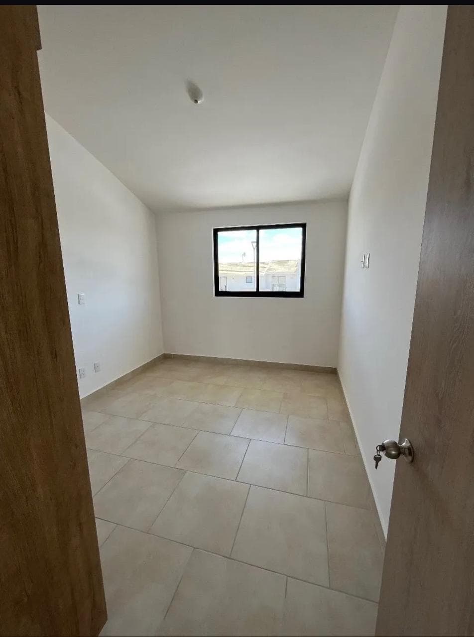 Mini-Bodega 9 m² f7b15eb5-7bbf-435b-9ed2-d0482076646d