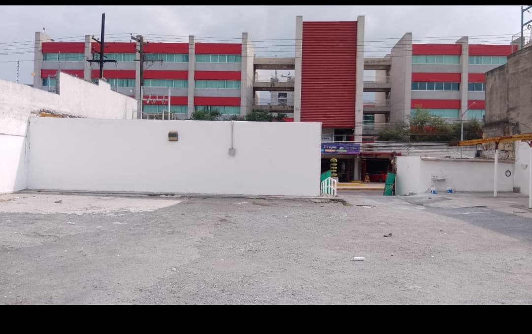 Estacionamiento 13 m² 49ade1cd-7fdf-4f8b-8585-359a2d7443e7