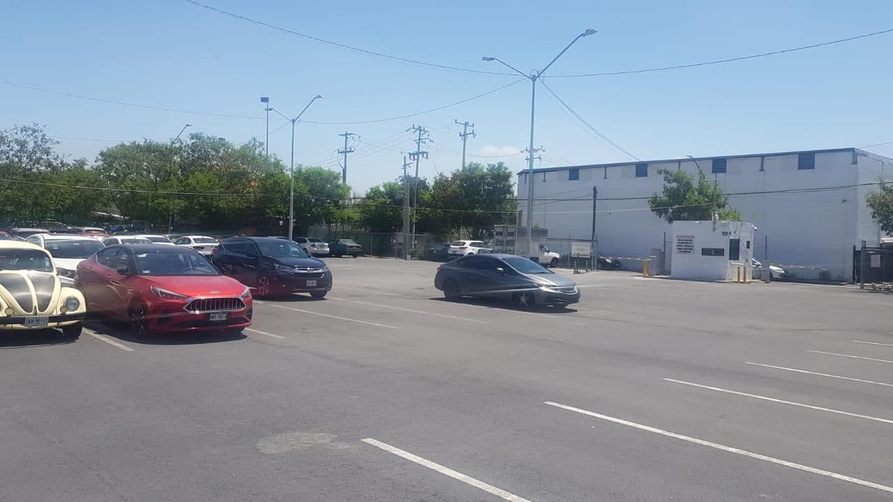 Estacionamiento 13 m² 8b8a9081-e6fe-4d04-8aee-0cfad3fd2e99