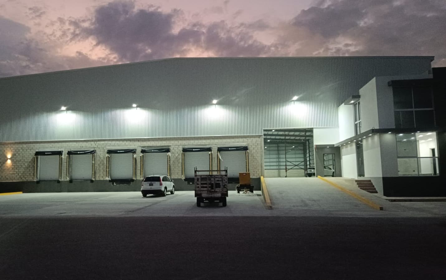 Nave Industrial 5,000 m² 31d216d4-5216-427f-9f87-cd39a9768f40