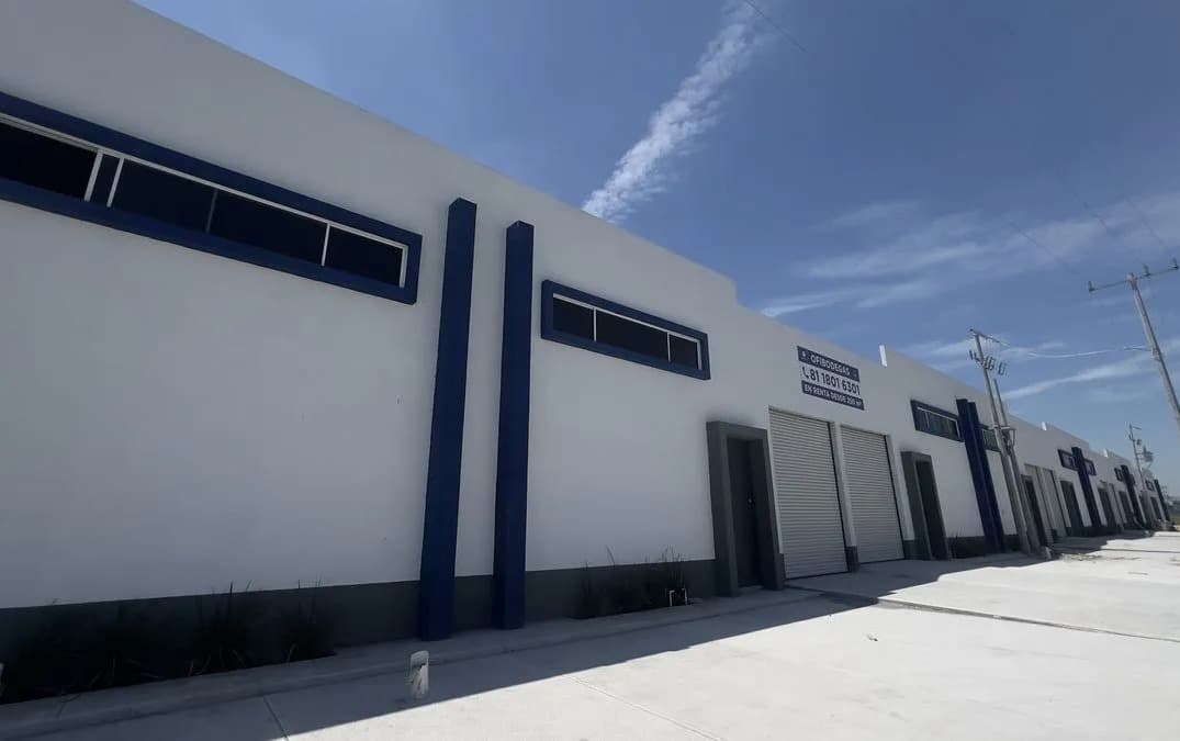 Bodega Comercial 327 m² b9fccd3c-1125-4410-8516-ce3fe7c41727
