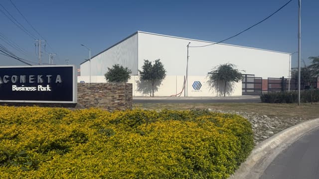 Bodega Industrial 1,260 m² 22c3d0bb-3237-49ad-a6a9-5134d9273942
