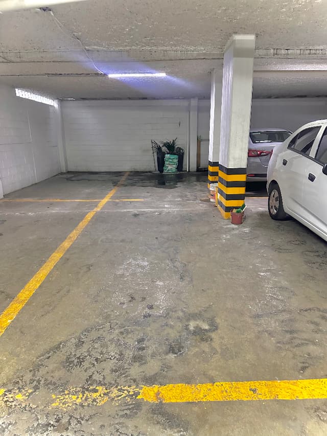 Estacionamiento 13 m² e174d159-f2fd-4458-9171-57dad3d72c3a