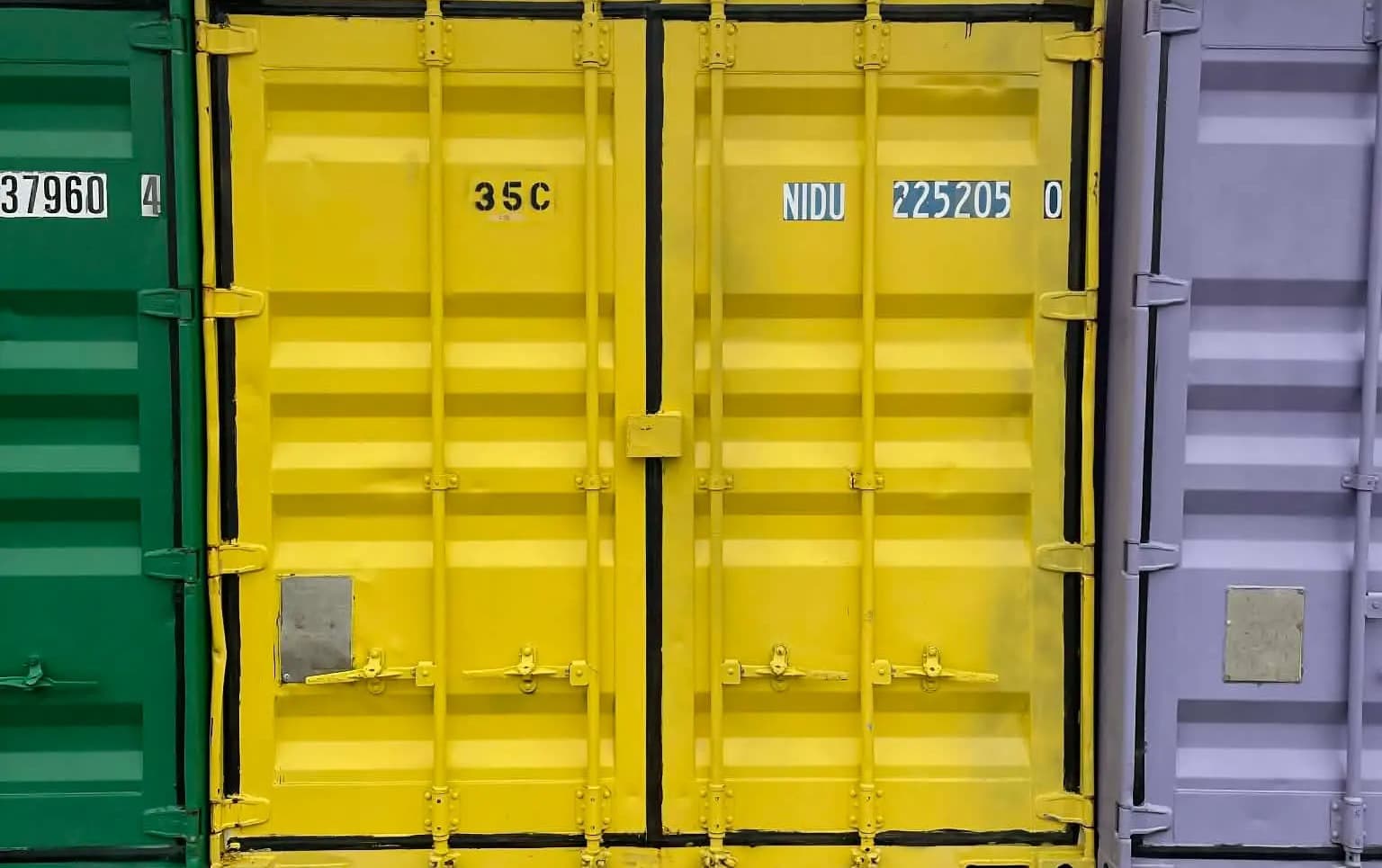 Mini-Bodega 14 – 28 m² 891280e3-10e2-4831-89c5-575d3b673a9d