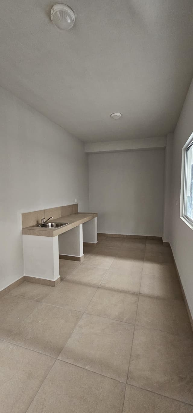 Bodega Comercial 666 m² 172bd527-b61b-461e-bb3a-7e348cb45715