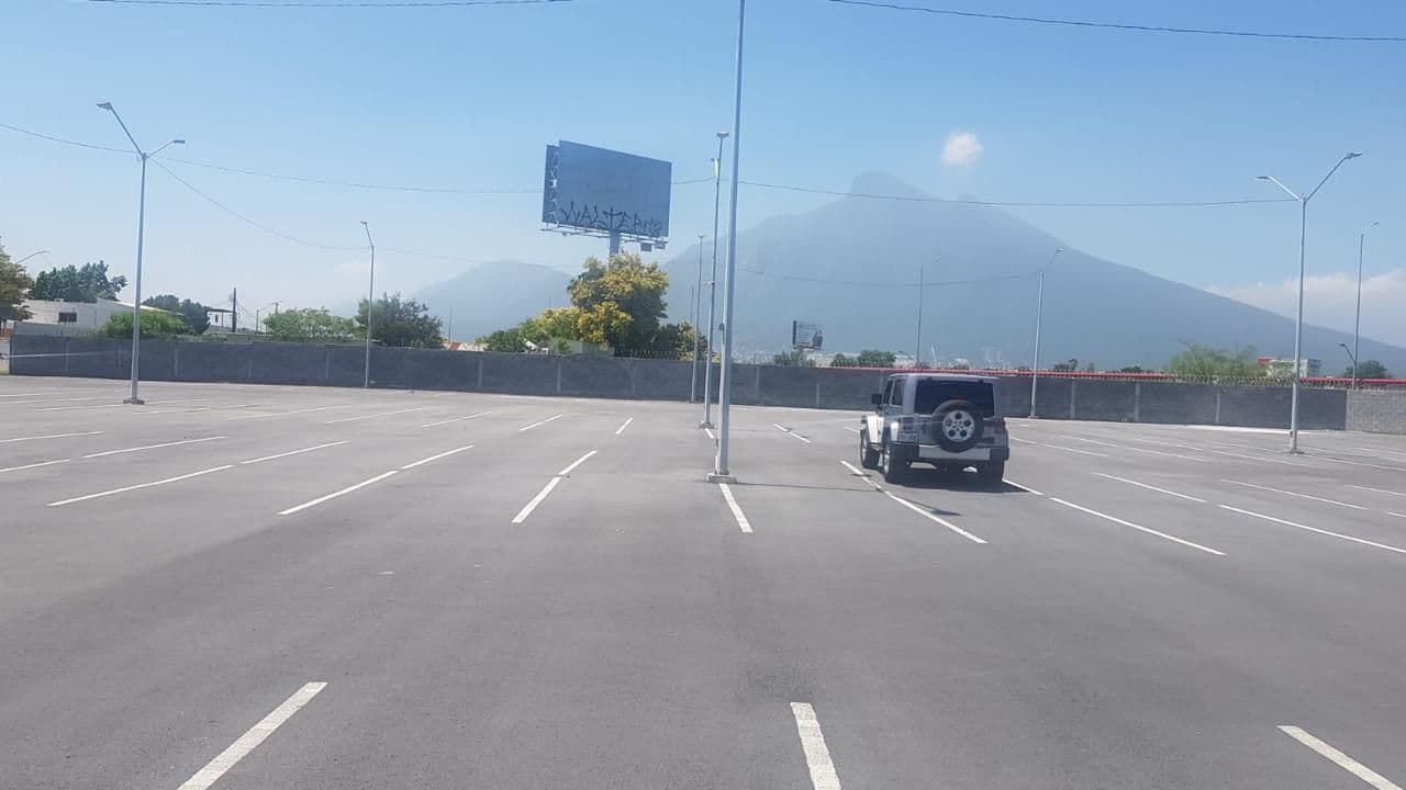 Estacionamiento 13 m² 8b8a9081-e6fe-4d04-8aee-0cfad3fd2e99
