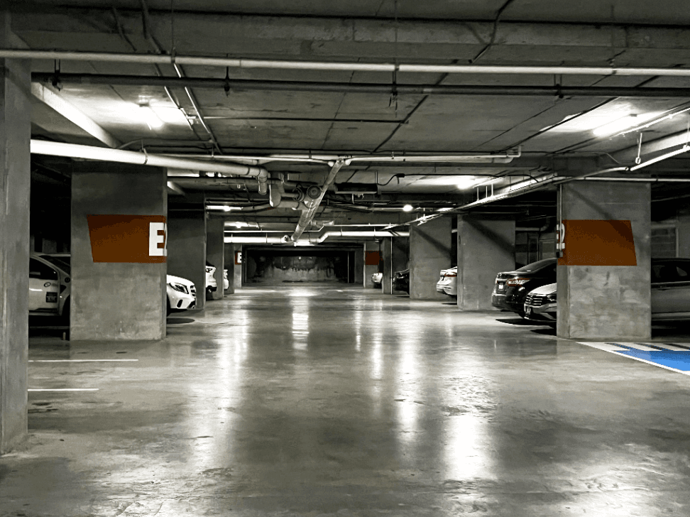 Fotografía real de un Estacionamiento que puedes rentar con SpotMe) de forma rápida y segura, ubicado en Monterrey, N.L.. - Foto 10