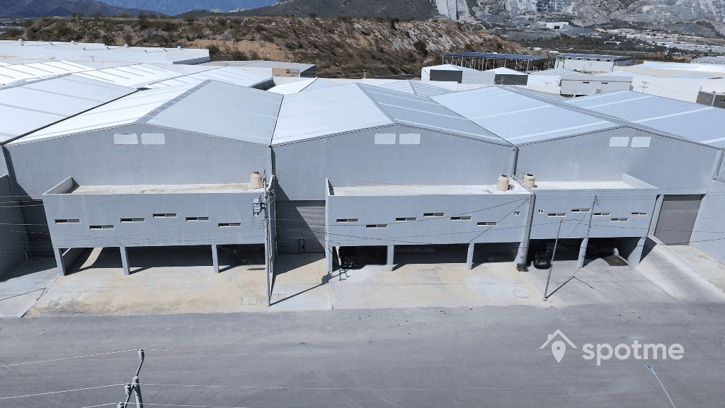 Bodega Comercial 884 m² 110b175a-c459-41ed-84d2-fe7599545c1c