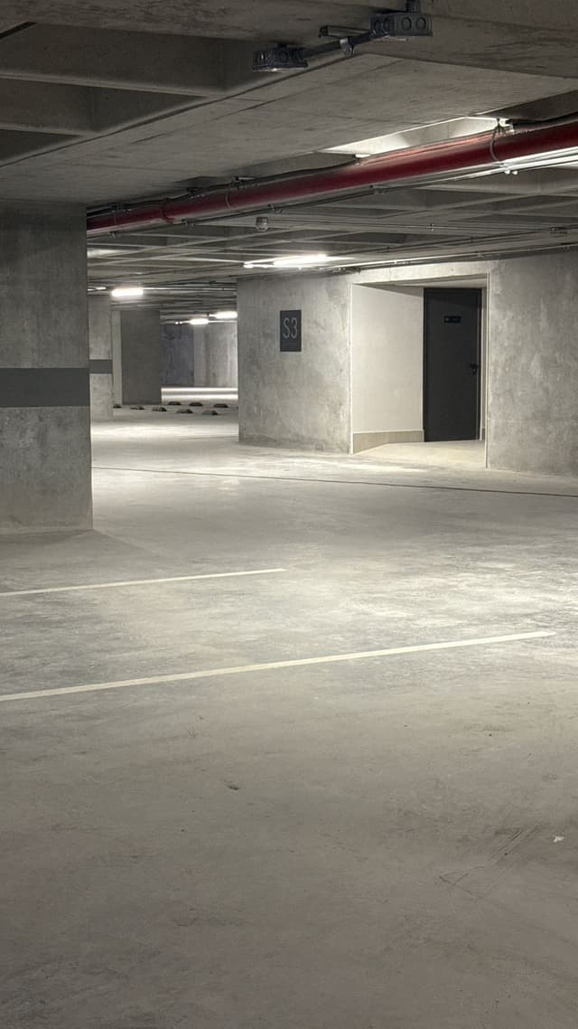 Estacionamiento 13 m² eea9c3c5-7d51-4c3f-8196-d58fe5a903ac