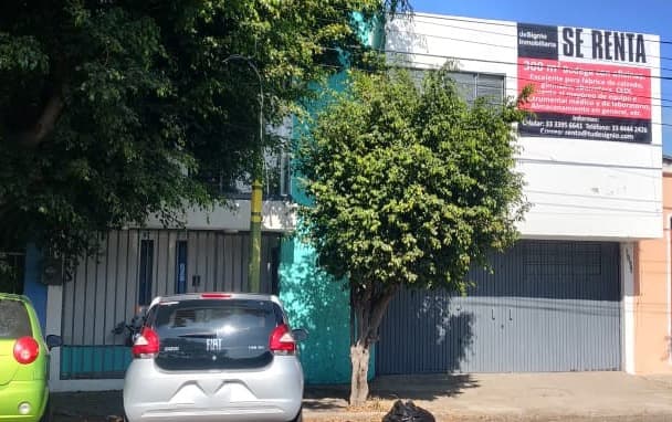 Bodega Comercial 200 m² e6c2e048-a54b-4d1f-911a-3e556ebbcfa6