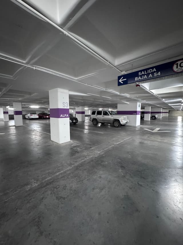 Estacionamiento 13 m² eace060c-bebe-41c7-aaa2-e4b57b59c209