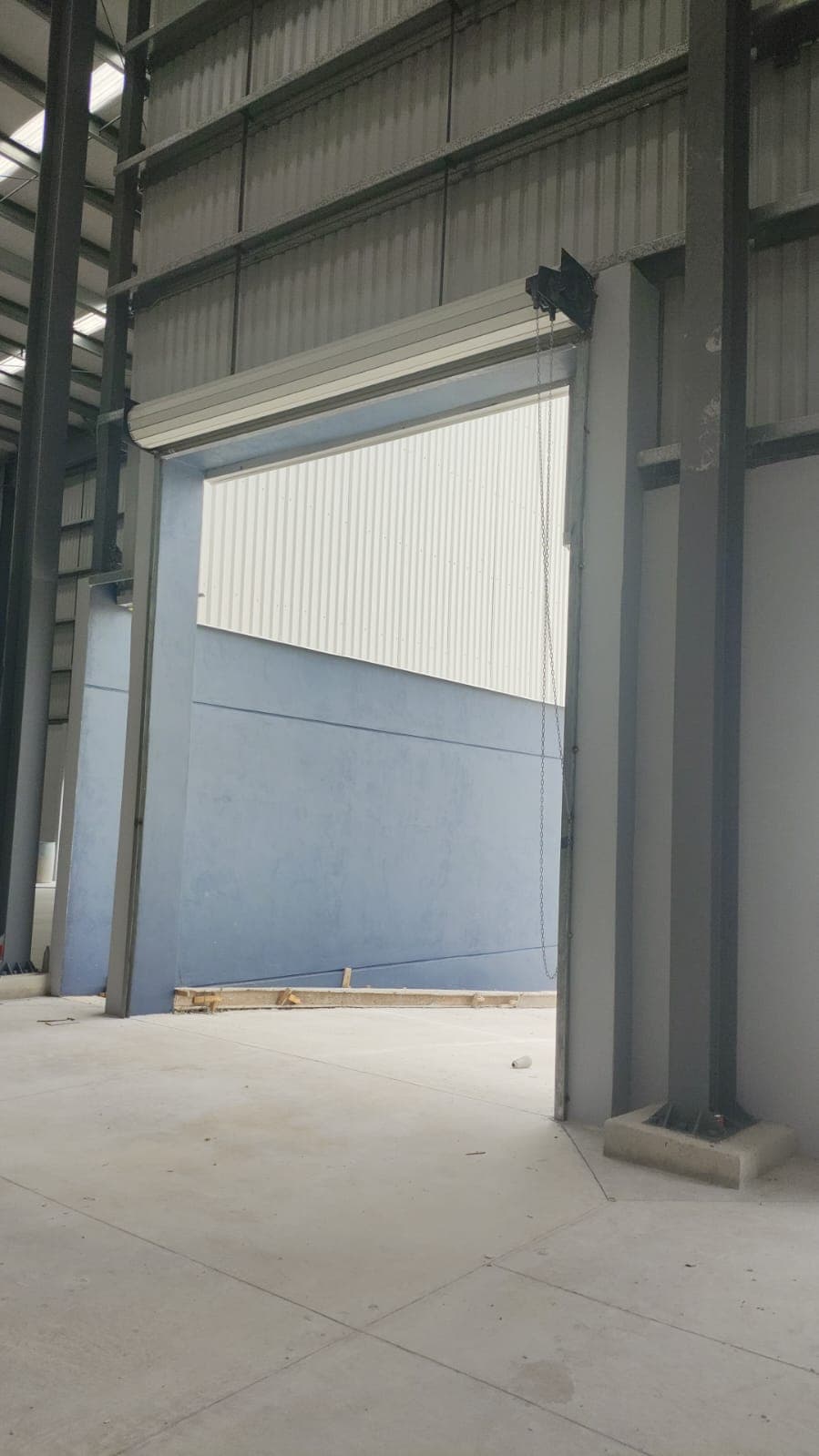 Industrial Unit 10,000 m² 92616fd1-fec3-4576-b04e-f5a9ee1eb98f