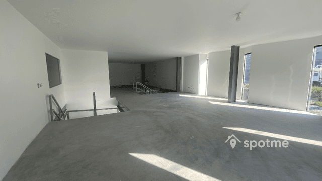 Bodega Industrial 2,048 m² c9a6360a-4d05-4ccd-83ca-a5a2cf0211da