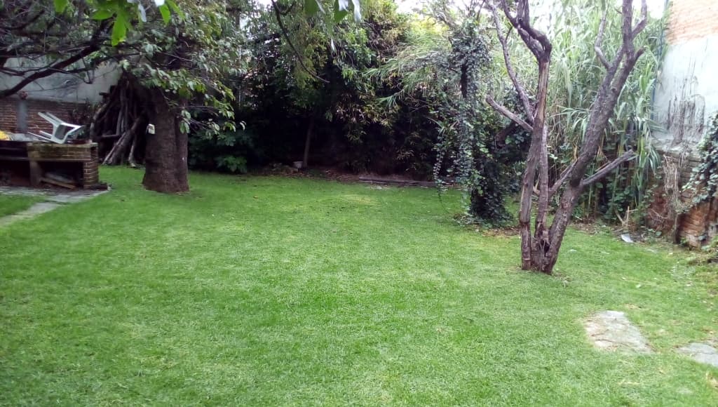 Fotografía real de un Estacionamiento que puedes rentar con SpotMe) de forma rápida y segura, ubicado en San Jerónimo Lídice, CDMX. - Foto 2