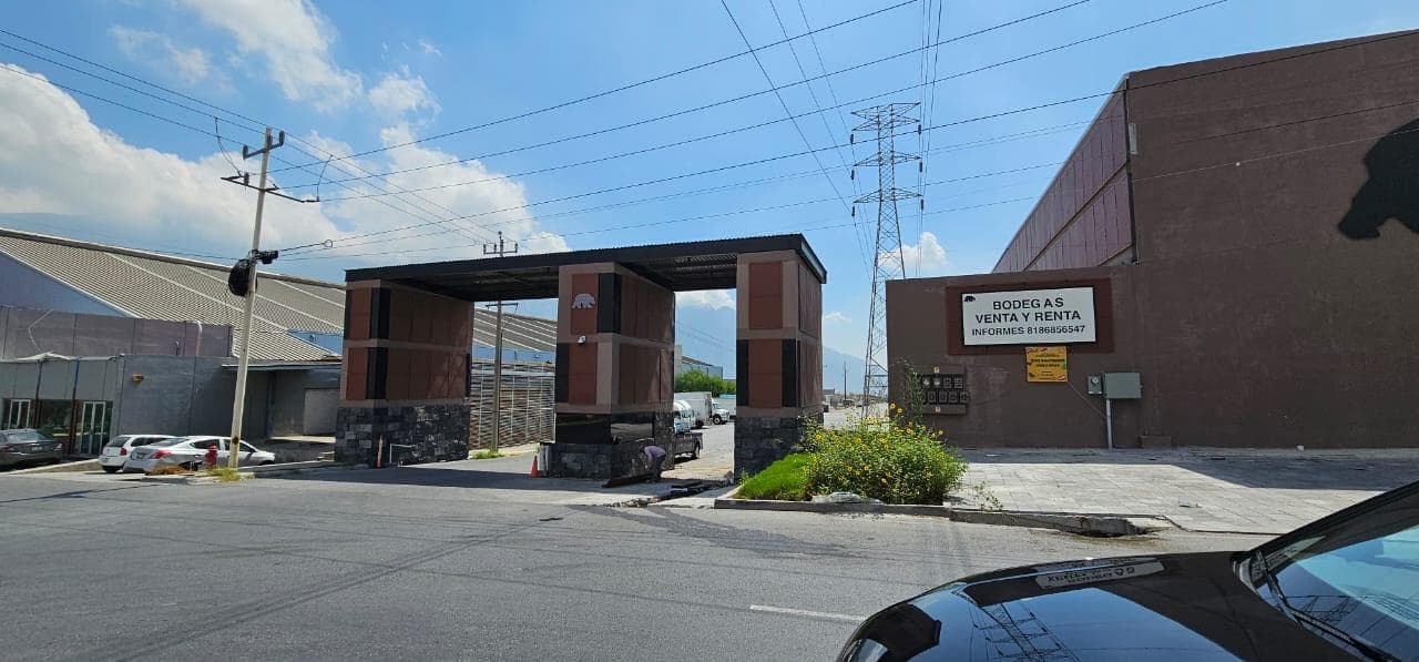 Bodega Comercial 666 m² 172bd527-b61b-461e-bb3a-7e348cb45715