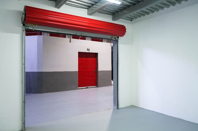 Mini-Bodega 2 m² 5be90135-749a-4f16-8268-a654c43495e6