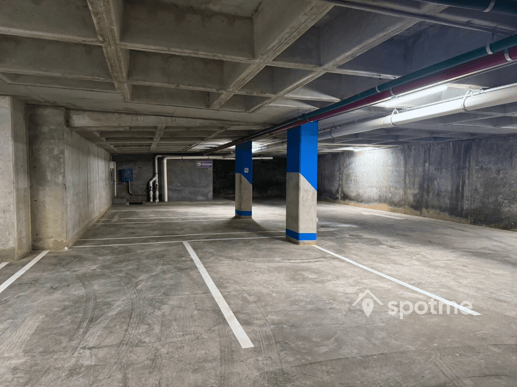 Estacionamiento 13 m² 01717eb7-51ba-455f-b2eb-0d345edcaf77