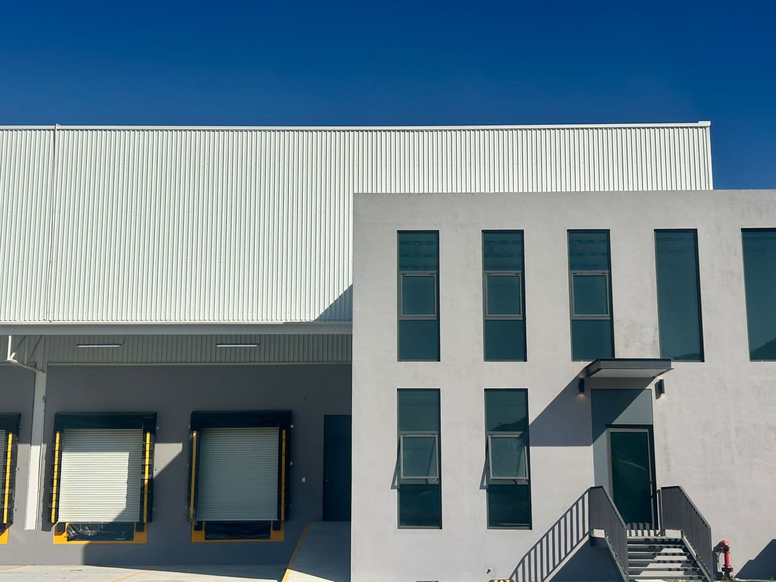 Mini-Bodega 50 m² ba34d99e-0e90-4d2e-bed1-c4f8c1d02104