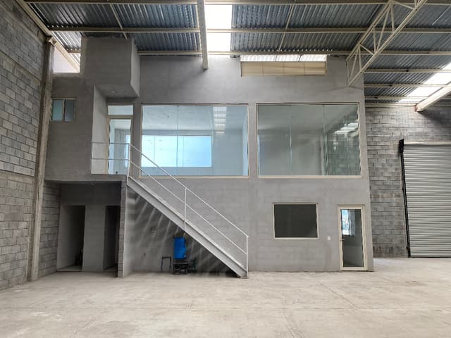 Bodega Comercial 340 m² 5c377bde-a9e3-45f9-9f1a-e789a6006ea3