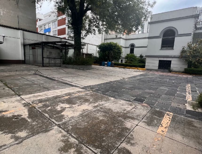 location - Photo 1