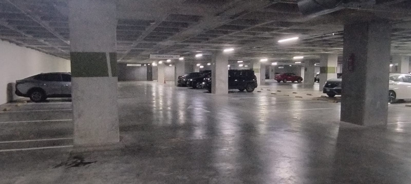 Estacionamiento 14 m² 77614d46-6649-4899-b231-b054833fd5de