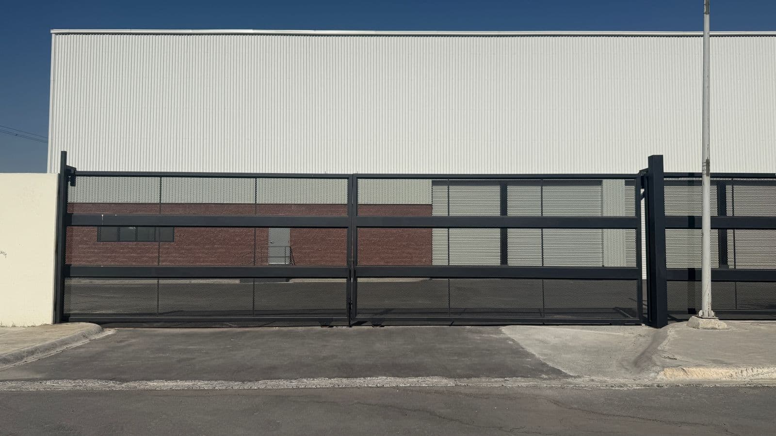 Fotografía real de un Bodega Industrial que puedes rentar con SpotMe) de forma rápida y segura, ubicado en Garcia, N.L.. - Foto 10