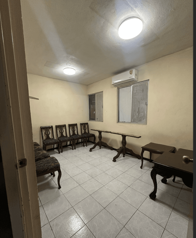 Mini-Bodega 9 m² 32cc99f2-15b9-4eb9-bf80-64a5320c7e5a