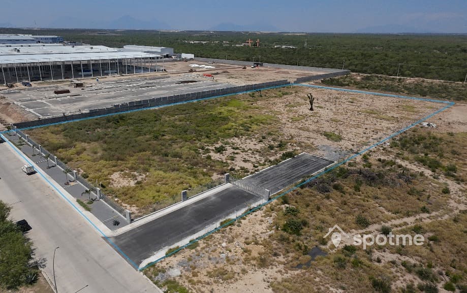 Terreno 10,000 – 20,000 m² 9649eeb1-99a5-4c6c-908d-644809efb9e3