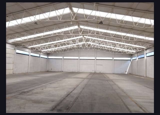 Bodega 2,700 m² 64ec5849-6121-4c9f-9946-38738cd502c4