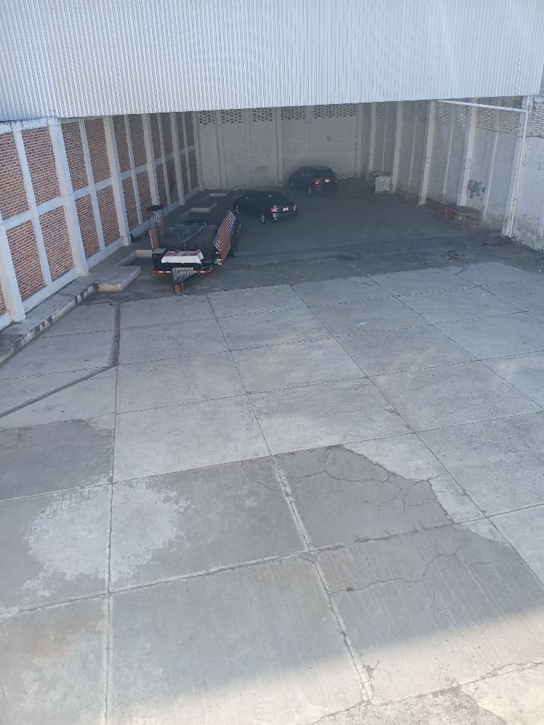 Fotografía real de un Bodega Industrial que puedes rentar con SpotMe) de forma rápida y segura, ubicado en San Pedro Cahro, Mich.. - Foto 6
